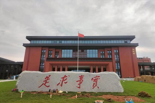 泳池除濕熱泵機組,空氣源熱泵機組,泳池三集一體機 泳池除濕熱泵機組,空氣源熱泵機組,泳池三集一體機